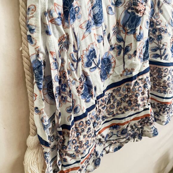 NWT Dress Forum Floral White,Blue,Rust Maxi Dress. Size Small.Side Open Splits. - Picture 4 of 9